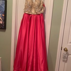NWT 2 piece ball gown prom dress- halter top